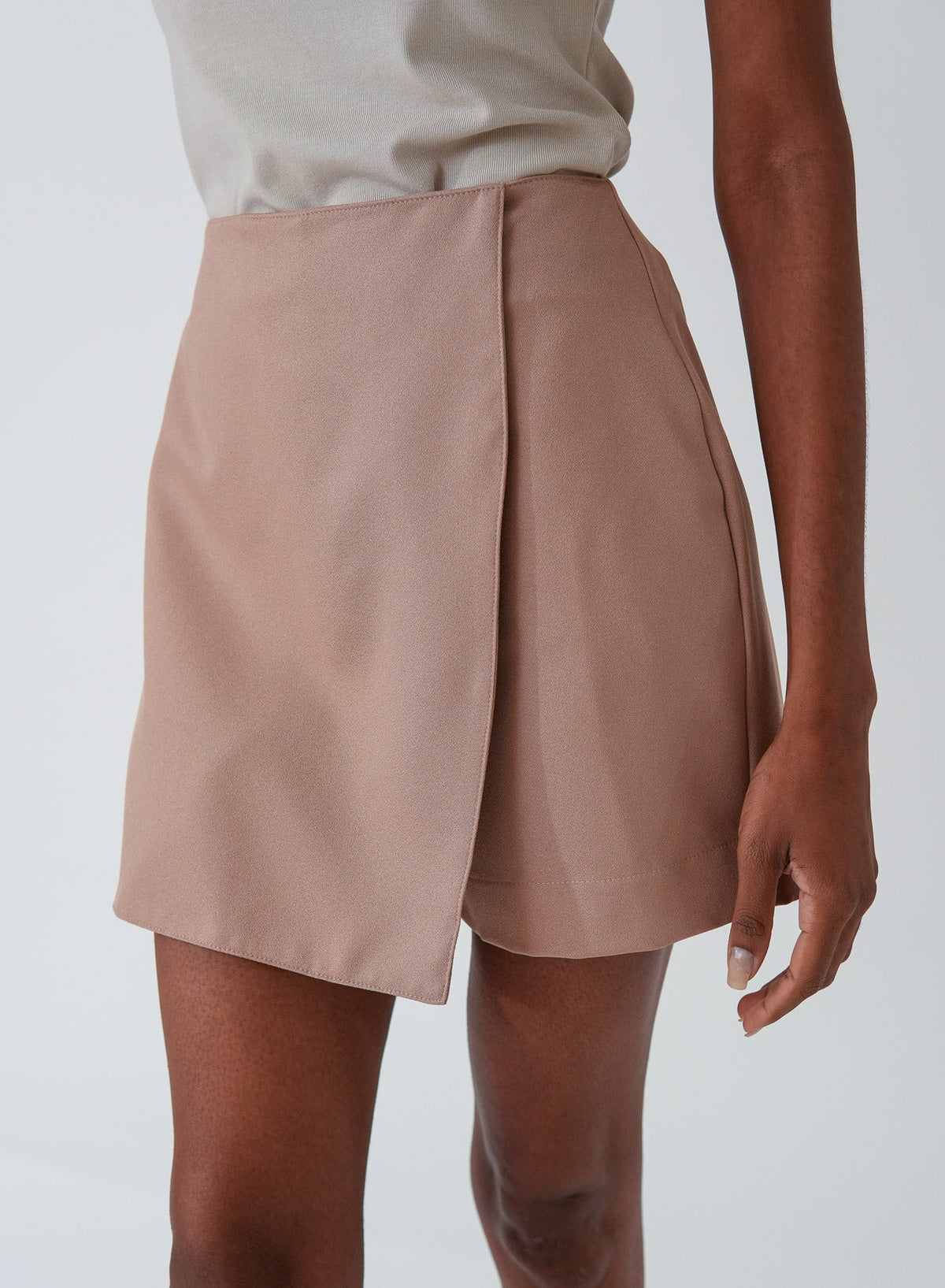 Short Saia Caramelo Lia