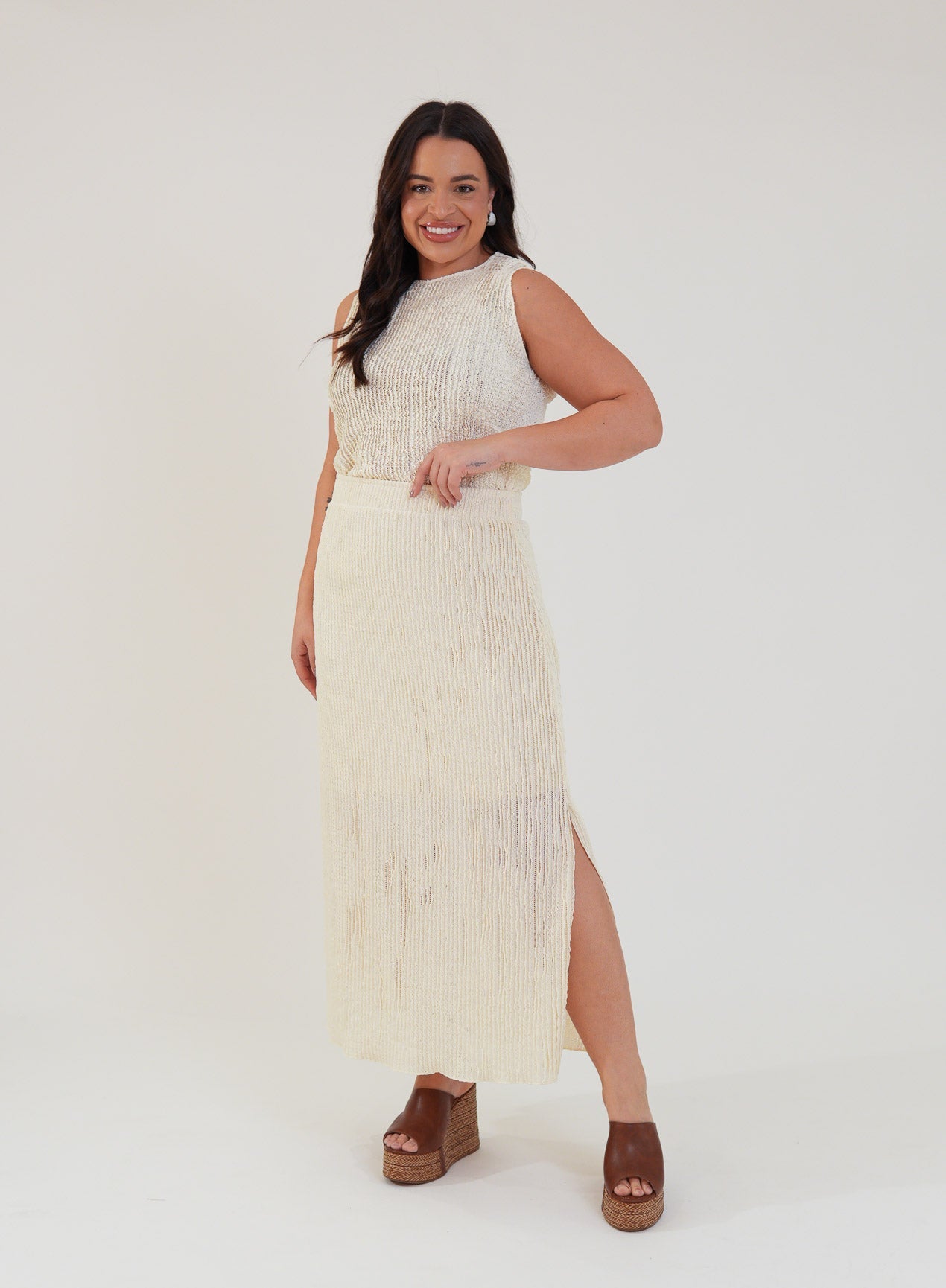 Saia Midi Renda Texturizada com Elastano Lívia Off White