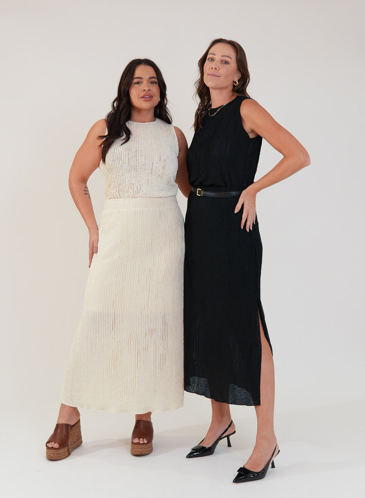 Saia Midi Renda Texturizada com Elastano Lívia Preta