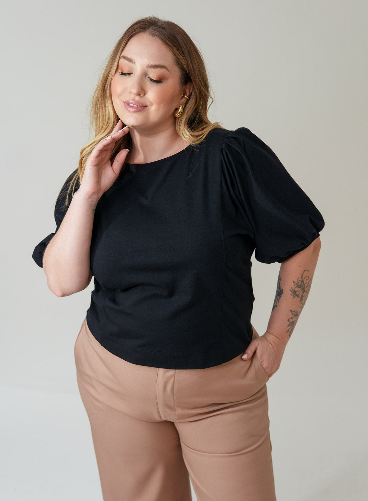 Blusa Manga Bufante Preta Zoe