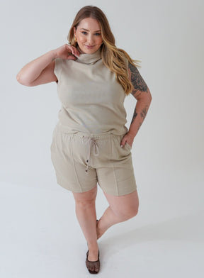 Short Bege Fendi Oli