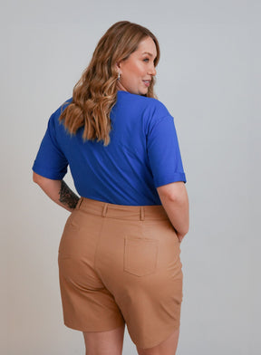 Bermuda em PU Material Sintético Caramelo Silvia