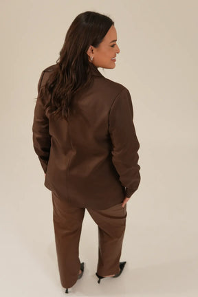 Blazer Alfaiataria Feminino Alongado Marrom Thássia