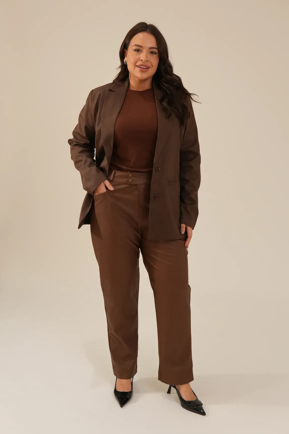 Blazer Alfaiataria Feminino Alongado Marrom Thássia