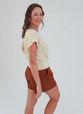 Blusa com Punho na Barra Gaia Bege Manteiga