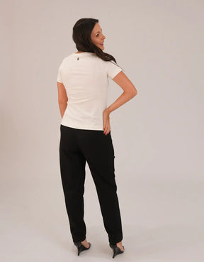 T-shirt Feminina Algodão com Elastano Nina - Off White