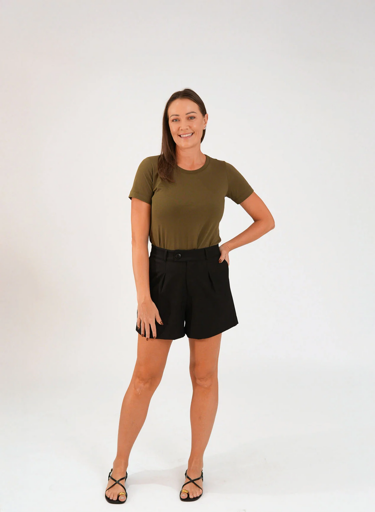 [COMPRE 1 LEVE 3] T-shirt Feminina Algodão Nina + Pulseira de brinde